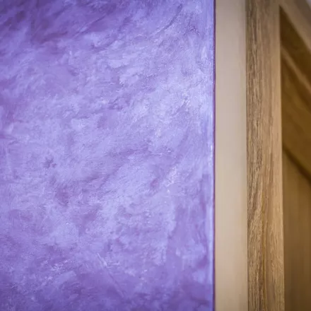 Rekonstrukce bytu Třebešín detail stěny