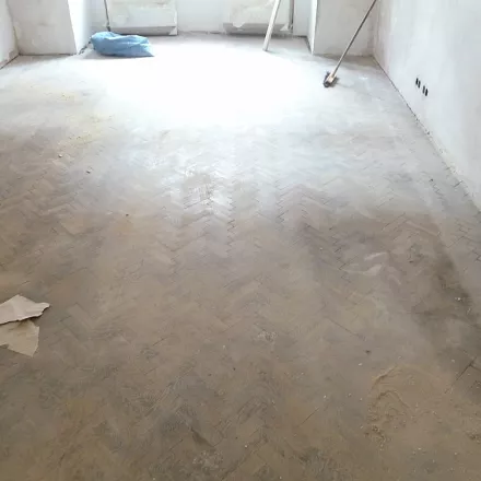 Rekonstrukce podlahy ve starém bytě