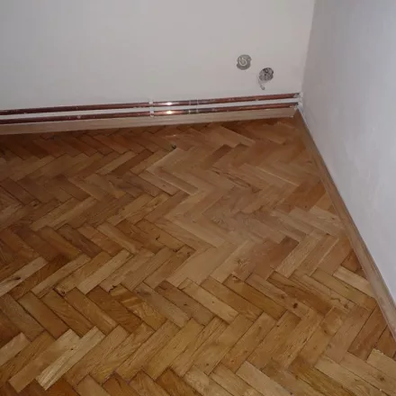 Rekonstrukce podlahy ve starém bytě