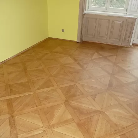 Rekonstrukce podlahy ve starém bytě