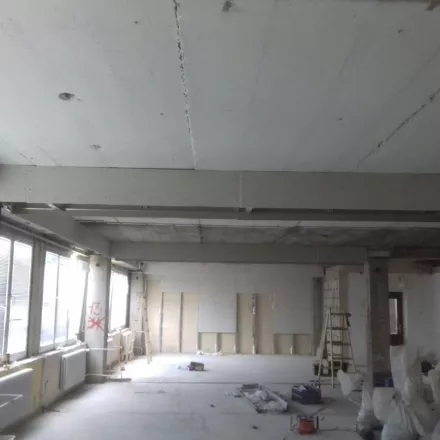 EasyCo během rekonstrukce